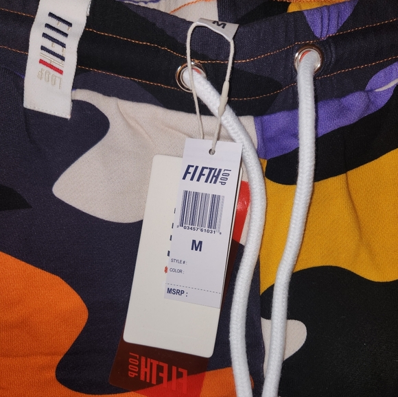 Fifth loop orange camo drawstring shorts Size M - Picture 3 of 3